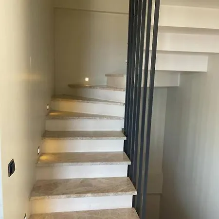 Full Manzarali Yeni Yapilmis Hotel